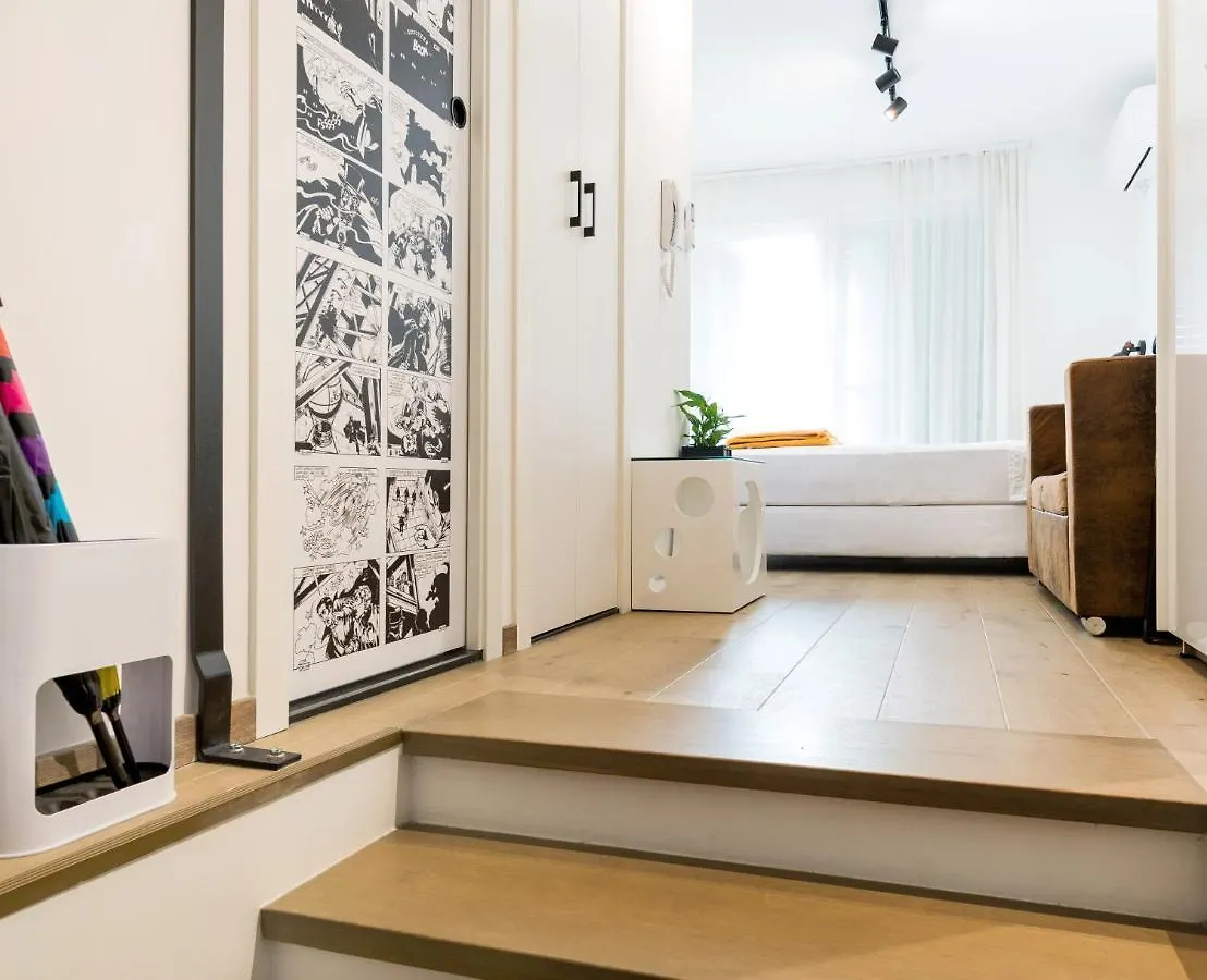 Zuzu Apartment Split